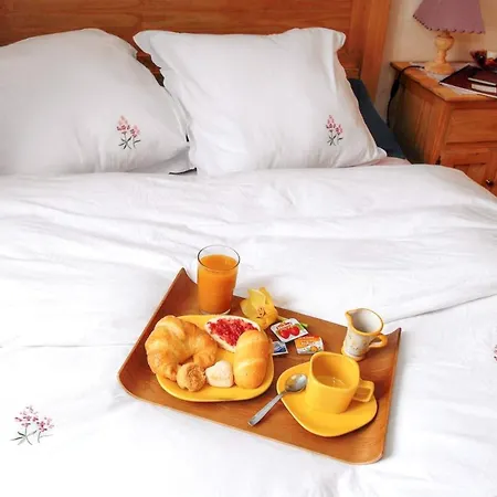 Casa de Férias Welcoming House In With Private Parking Ávila