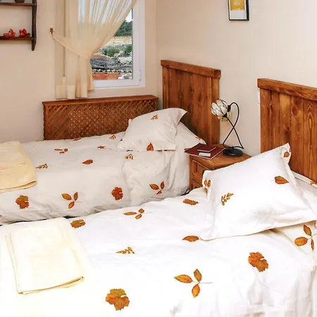 Сasa de vacaciones Welcoming House In With Private Parking *
