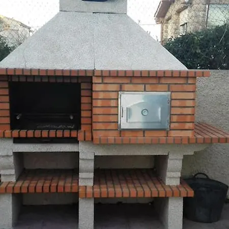 Сasa de vacaciones Welcoming House In With Private Parking Ávila